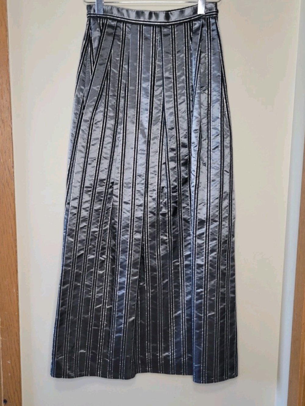 Gay Boyer New York Maxi Long Metallic Black/Silver Skirt Sz 6 Holiday Evening